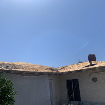 BD&E Roofing Services - Roof during demo - Roofing Near Me - Carson, California BD&E Roofing Services - Roof during demo - Roofing Near Me - Carson, California