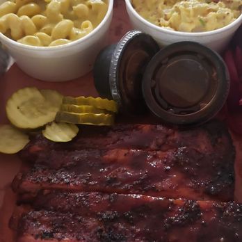 Hurtado Barbecue - 1/2 lb ribs with mac and cheese and potato salad - Barbeque Near Me - Arlington, Texas Hurtado Barbecue - 1/2 lb ribs with mac and cheese and potato salad - Barbeque Near Me - Arlington, Texas