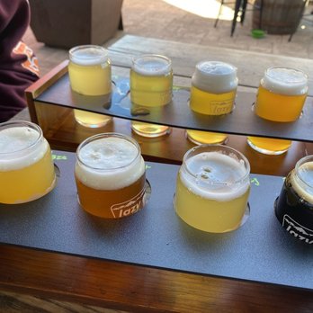 Lazy Hiker Brewing Company - 2 Beer Flights! - Breweries Near Me - Franklin, North Carolina Lazy Hiker Brewing Company - 2 Beer Flights! - Breweries Near Me - Franklin, North Carolina