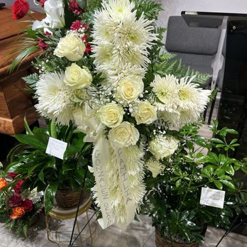 Flowerama - Florists Near Me - Oklahoma City, Oklahoma