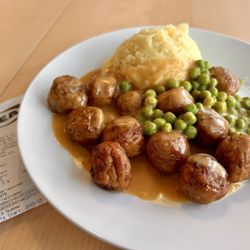 IKEA - 1x im Jahr geht das...