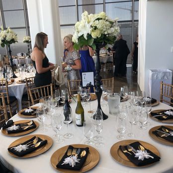 Rancho Duarte Florist - Centerpieces by Rancho Duarte Florist - Florists Near Me - Duarte, California Rancho Duarte Florist - Centerpieces by Rancho Duarte Florist - Florists Near Me - Duarte, California