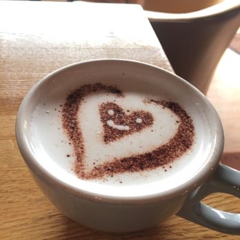 Lola's Coffee + Bar - Coffee & Tea Near Me - Cincinnati, Ohio