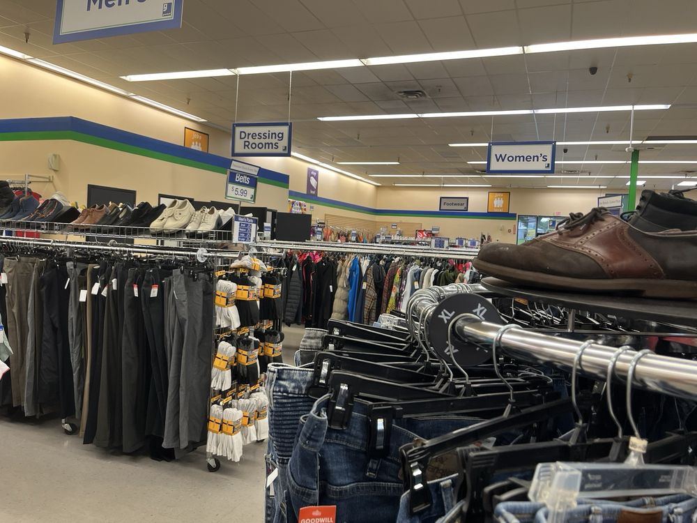 Goodwill Retail Store Image