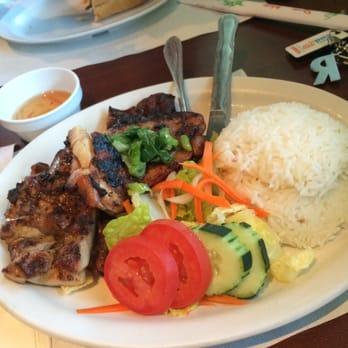 Pho Hut - 5 spice chicken with rice - Vietnamese Near Me - Bakersfield, California Pho Hut - 5 spice chicken with rice - Vietnamese Near Me - Bakersfield, California