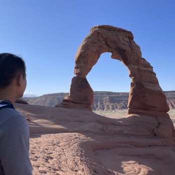 Delicate Arch - Hiking Near Me - Moab, Utah