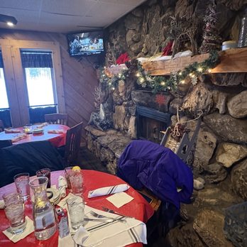 Teddy Griffin's Roadhouse - Fireplace eating area - Pizza Near Me - Harbor Springs, Michigan