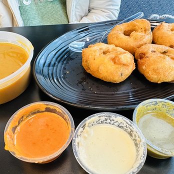 Dosa Boyz - Vada Sambar, Chilli Garlic Idly - Indian Near Me - Mississauga, Ontario