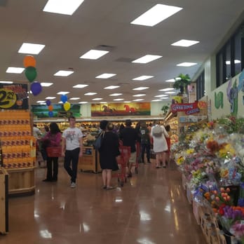 Trader Joe's - Beautiful inside - Grocery Near Me - Davie, Florida Trader Joe's - Beautiful inside - Grocery Near Me - Davie, Florida