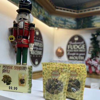 Frankenmuth Fudge Kitchen - Candy Stores Near Me - Frankenmuth, Michigan Frankenmuth Fudge Kitchen - Candy Stores Near Me - Frankenmuth, Michigan