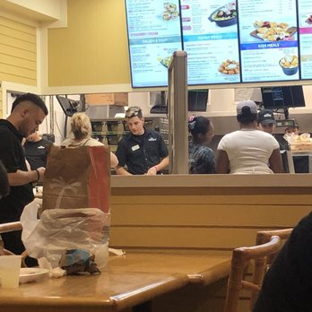 Pollo Tropical - Fast Food Near Me - Miami, Florida
