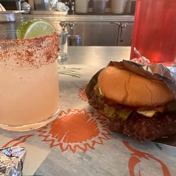 Redheaded Stranger - Green chili cheeseburger - Tacos Near Me - Nashville, Tennessee Redheaded Stranger - Green chili cheeseburger - Tacos Near Me - Nashville, Tennessee