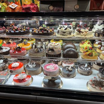 Cherry Hill Market - Great assortment of cakes - Grocery Near Me - Brooklyn, New York