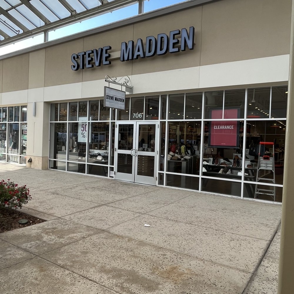 Steve Madden - Accessories Near Me - Myrtle Beach, South Carolina