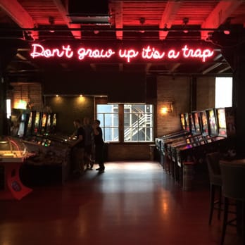 Headquarters Beercade River North - Es a trap. - Bars Near Me - Chicago, Illinois Headquarters Beercade River North - Es a trap. - Bars Near Me - Chicago, Illinois
