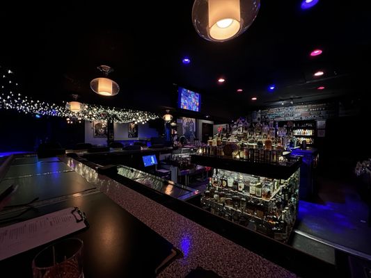 The Sand Dollar Lounge by null