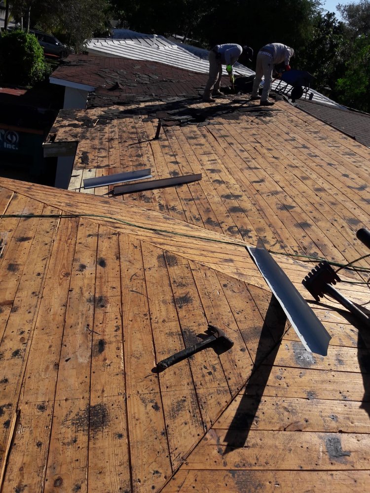 Slide of Paula Roofing