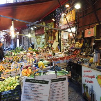 Mercato Vucciria - Fresh Fruits & Vegetables - Farmers Market Near Me - Palermo, Pennsylvania