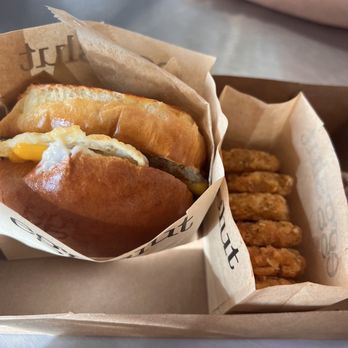 Eggslut - Sausage, Egg & Cheese - Breakfast & Brunch Near Me - Los Angeles, California