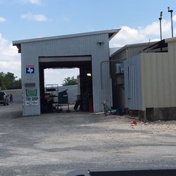 Tire Shop - The tire shop is located behind the Buck Stop in Leakey, Texas.