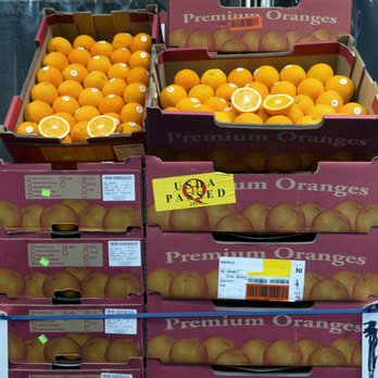 Hunts Point Produce Market - Oranges - Grocery Near Me - Bronx, New York Hunts Point Produce Market - Oranges - Grocery Near Me - Bronx, New York