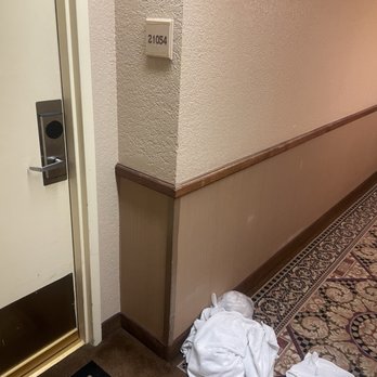Harrah's Laughlin - A Caesars Rewards Destination - Towels and trash left outside my room. - Hotels Near Me - Laughlin, Nevada Harrah's Laughlin - A Caesars Rewards Destination - Towels and trash left outside my room. - Hotels Near Me - Laughlin, Nevada