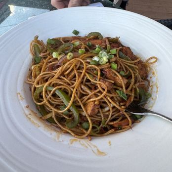 The Everest Pass Pub & Grill - Chicken chow mein - Pubs Near Me - Coleman, Alberta The Everest Pass Pub & Grill - Chicken chow mein - Pubs Near Me - Coleman, Alberta