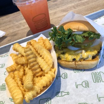 Shake Shack Perimeter Mall - Burgers Near Me - Atlanta, Georgia Shake Shack Perimeter Mall - Burgers Near Me - Atlanta, Georgia