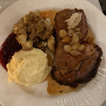 Grouse Mountain Grill - Prime Rib Thanksgiving entree - New American Near Me - Avon, Colorado