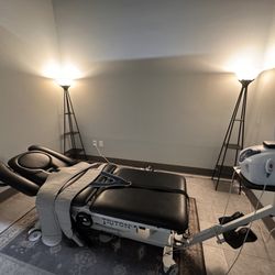 RejuveN8 - Spinal Decompression gently removes pressure off of your bulging discs to get rid of pain, tingling, & numbness.