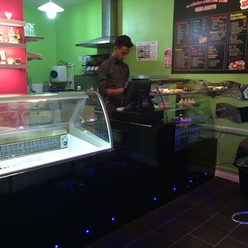 Alpino Gelato - Alpino Gelato Specialised in Making Fresh Waffles, Hot Cookie Dough, Thick Milkshakes, Smoothies, Cakes, Puddings, sundaes, Gelato Ice Cream - Ice Cream & Frozen Yogurt Near Me - Normanton, XWY Alpino Gelato - Alpino Gelato Specialised in Making Fresh Waffles, Hot Cookie Dough, Thick Milkshakes, Smoothies, Cakes, Puddings, sundaes, Gelato Ice Cream - Ice Cream & Frozen Yogurt Near Me - Normanton, XWY