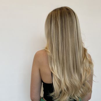 Ainsley Kulick Hair - Hair Stylists Near Me - Seattle, Washington Ainsley Kulick Hair - Hair Stylists Near Me - Seattle, Washington