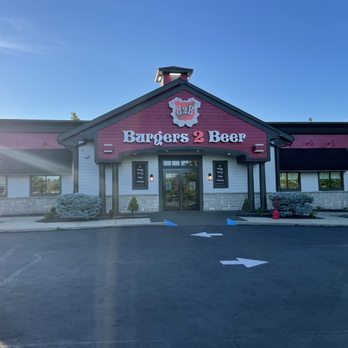 Burgers 2 Beer - View from parking lot. - Burgers Near Me - Twinsburg, Ohio Burgers 2 Beer - View from parking lot. - Burgers Near Me - Twinsburg, Ohio