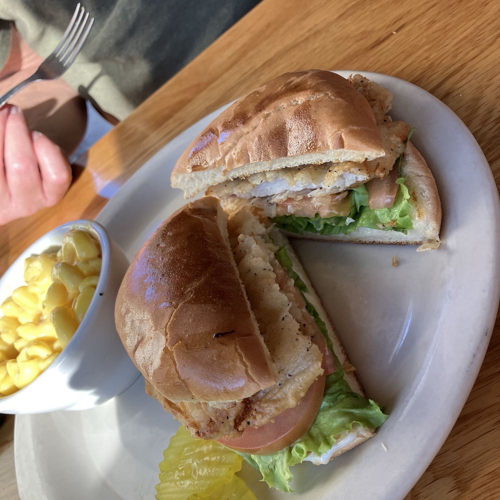 Main Street Cafe - Chicken fried chicken sandwich - Cafes Near Me - Lewisville, Texas Main Street Cafe - Chicken fried chicken sandwich - Cafes Near Me - Lewisville, Texas