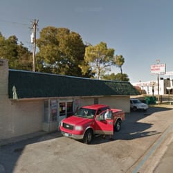 Tortilleria Michaels - The front view of the business, it's small in the corner easy to miss