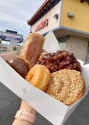 Ronald's Donuts by null