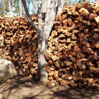 A Zankich Services - Oak Firewood is cured and split for summer cookouts. We provide for many local restaurants. Our oak has no bugs! - Firewood Near Me - Bonsall, California A Zankich Services - Oak Firewood is cured and split for summer cookouts. We provide for many local restaurants. Our oak has no bugs! - Firewood Near Me - Bonsall, California