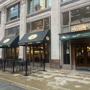 Potbelly - Outside - Sandwiches Near Me - Chicago, Illinois Potbelly - Outside - Sandwiches Near Me - Chicago, Illinois
