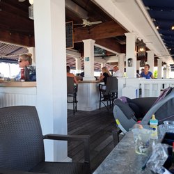Crabby Jack’s Bayside Bar