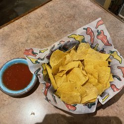 Los Cabos Mexican Grill and Cantina - Complimentary chips and salsa (3.10.23)