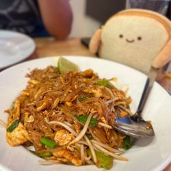 The Nines Thai Cuisine - Pad Thai (bread bag not included)