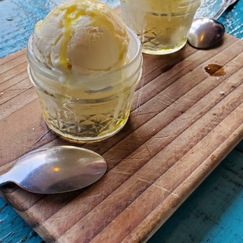 Tasca Tasca - Wine Bars Near Me - Sonoma, California
