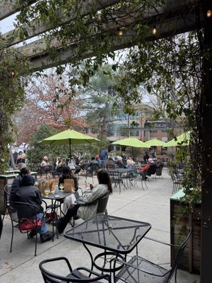 Bond Brothers Beer Company by null