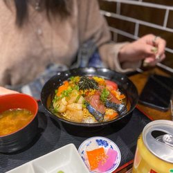 Kingyo Fisherman's Market - Marinated kaisen don