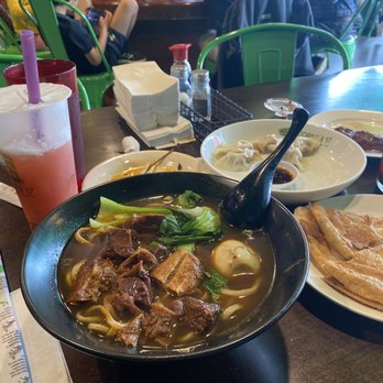 Corner 17 - Hand pulled beef stew noodles - Chinese Near Me - Saint Louis, Missouri Corner 17 - Hand pulled beef stew noodles - Chinese Near Me - Saint Louis, Missouri
