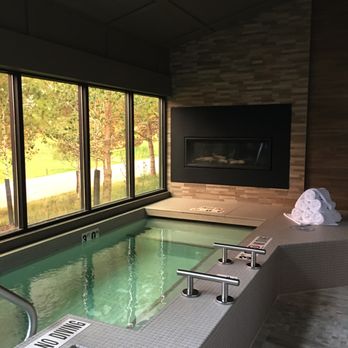 Sundara Inn and Spa - Hotels Near Me - Wisconsin Dells, Wisconsin Sundara Inn and Spa - Hotels Near Me - Wisconsin Dells, Wisconsin