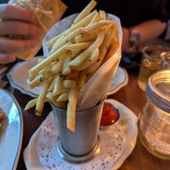 Maison Pickle - Fries was so so - Cocktail Bars Near Me - New York, New York Maison Pickle - Fries was so so - Cocktail Bars Near Me - New York, New York