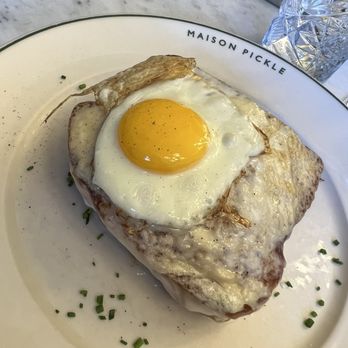 Maison Pickle - Croque Madame - Cocktail Bars Near Me - New York, New York Maison Pickle - Croque Madame - Cocktail Bars Near Me - New York, New York