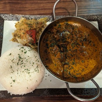 JS International Grill - Goat curry with rice and cabbage, ahh-mazing! - Caribbean Near Me - Richardson, Texas