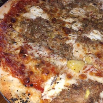 Flatbread Company - Mopsy's Kalua Pie! - Pizza Near Me - Paia, Hawaii